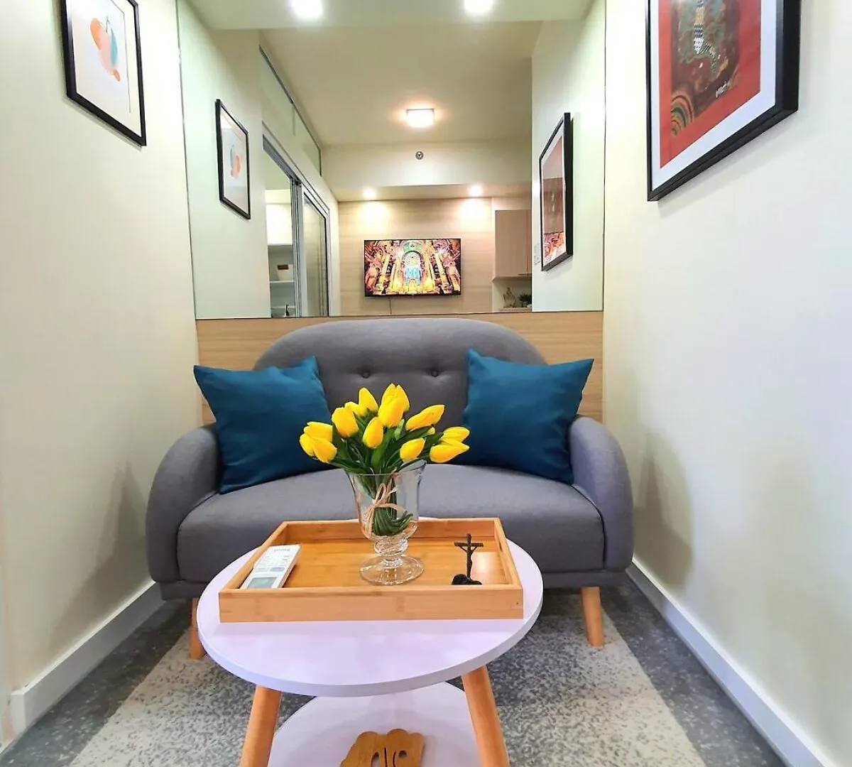 Lovely, Cozy One Bedroom with Wi-fi Pool in Pasig Manila Apartment